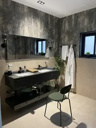 New Luxury Roof With Outdoor Seating Self-entry