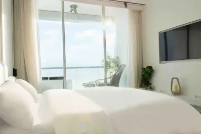 Studio With Master Bed